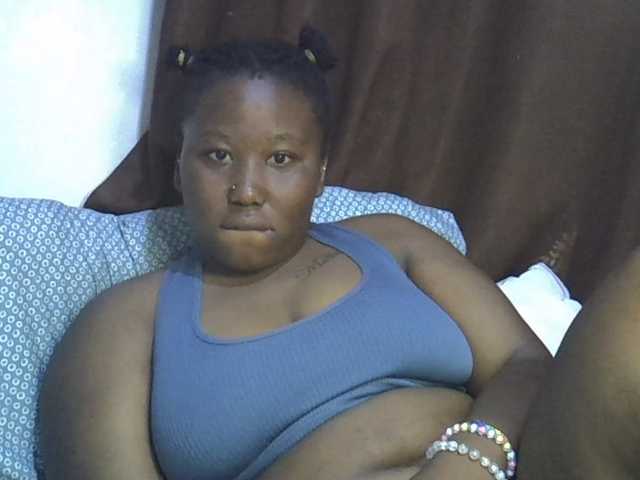 Casse-dellah live cam on BongaCams
