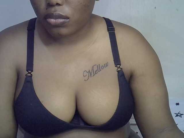Casse-dellah live cam on BongaCams