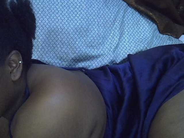 Casse-dellah live cam on BongaCams