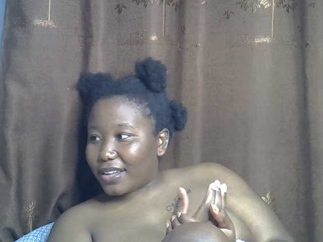 Casse-dellah live cam on BongaCams