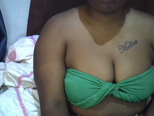 Casse-dellah live cam on BongaCams