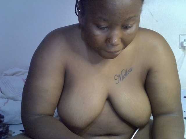 Casse-dellah live cam on BongaCams