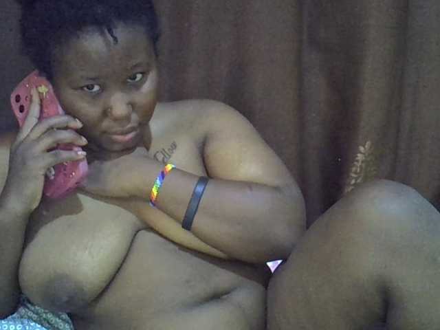 Casse-dellah live cam on BongaCams