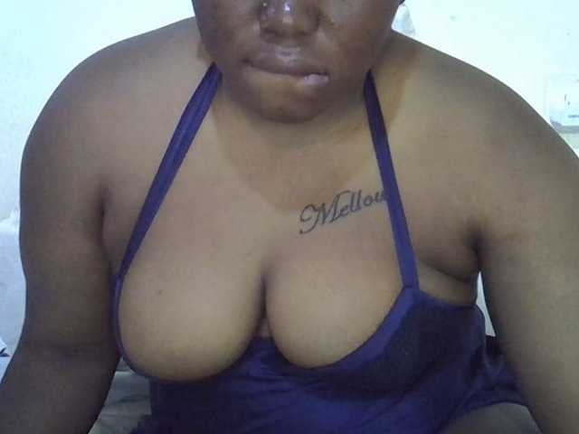 Casse-dellah live cam on BongaCams