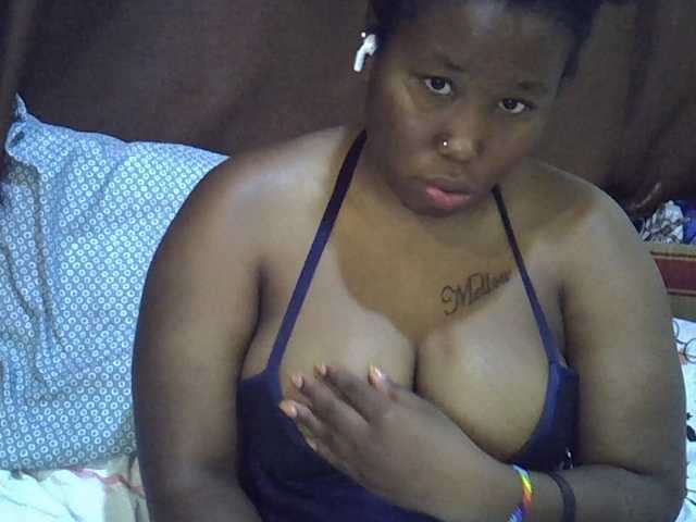 Casse-dellah live cam on BongaCams