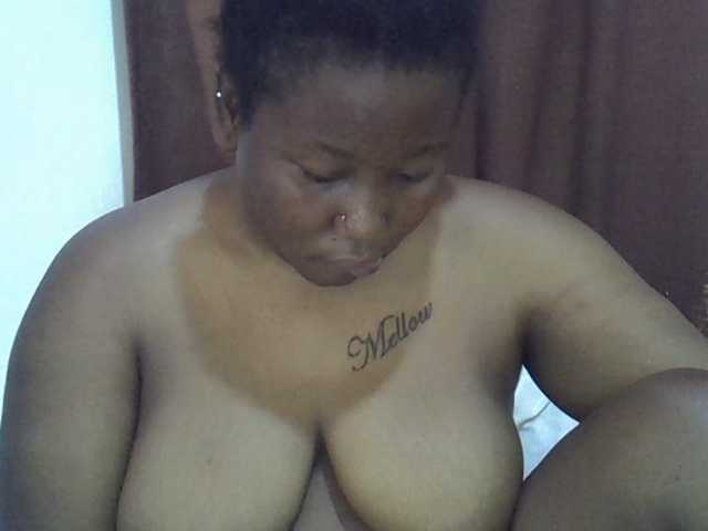 Casse-dellah live cam on BongaCams