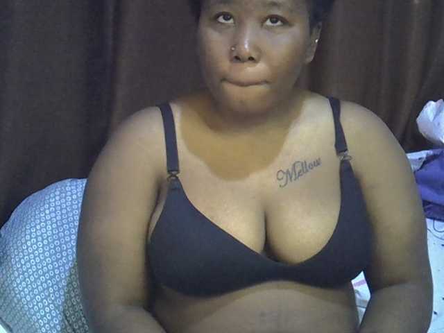 Casse-dellah live cam on BongaCams