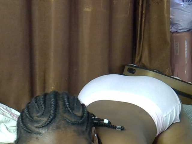 Casse-dellah live cam on BongaCams