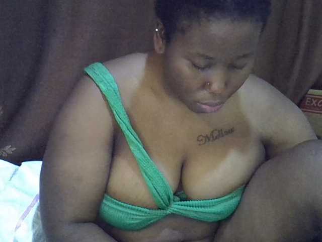 Casse-dellah live cam on BongaCams