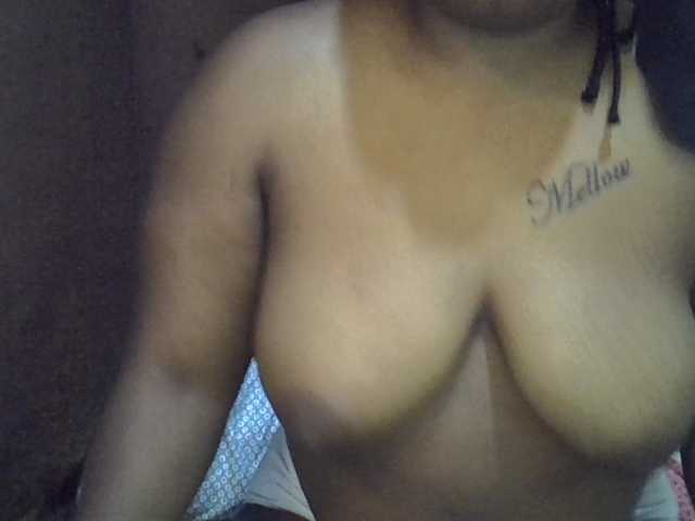 Casse-dellah live cam on BongaCams
