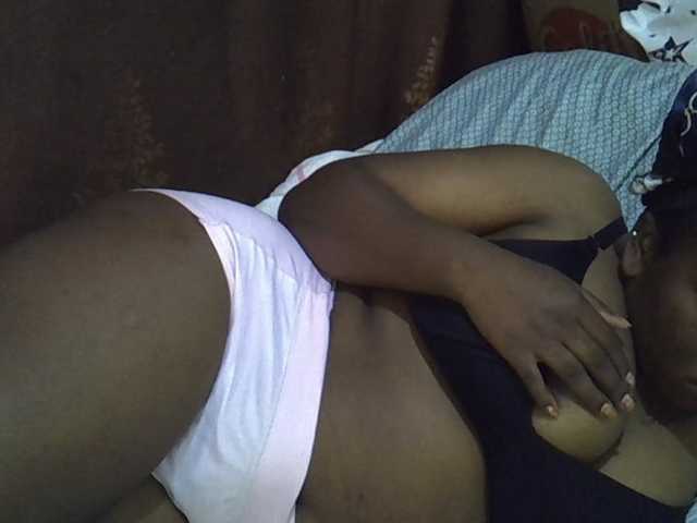 Casse-dellah live cam on BongaCams