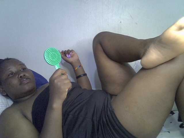 Casse-dellah live cam on BongaCams