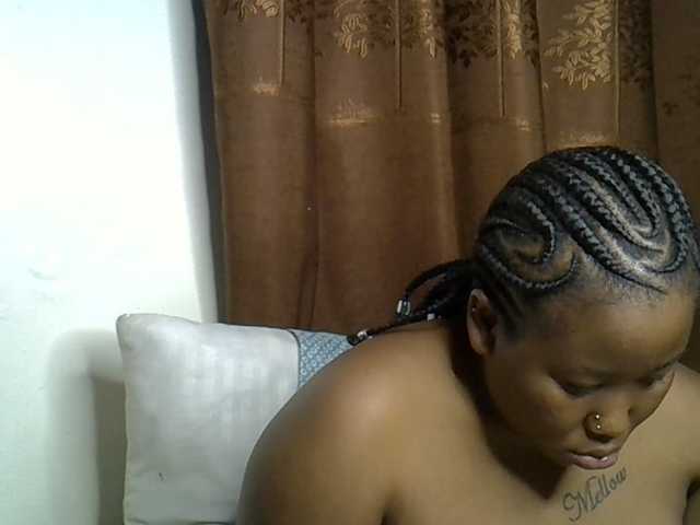 Casse-dellah live cam on BongaCams