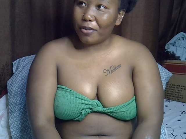 Casse-dellah live cam on BongaCams