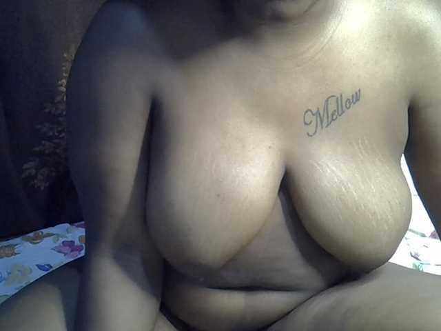 Casse-dellah live cam on BongaCams
