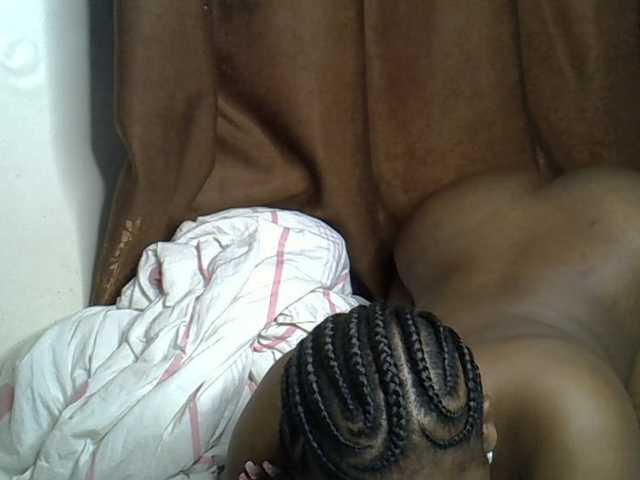 Casse-dellah live cam on BongaCams