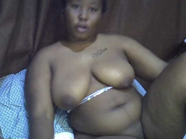 Casse-dellah live cam on BongaCams