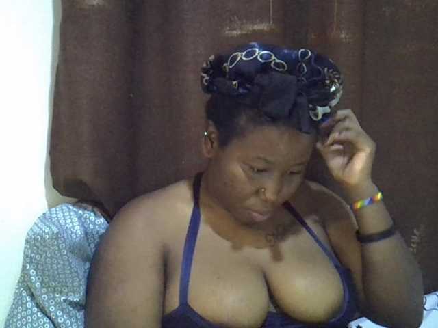 Casse-dellah live cam on BongaCams