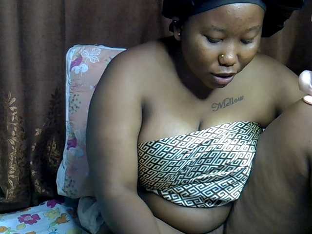Casse-dellah live cam on BongaCams