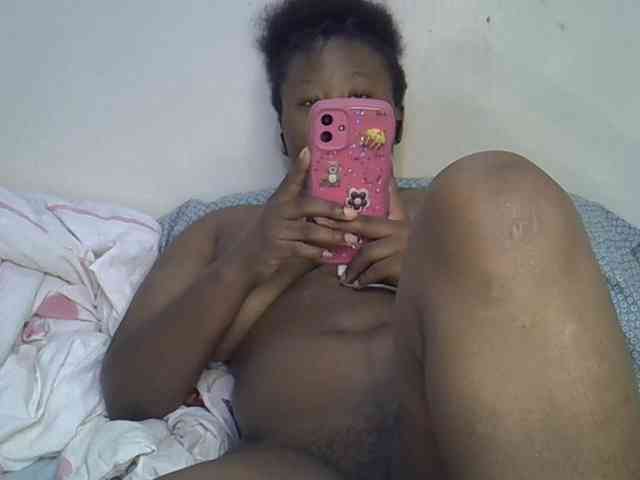 Casse-dellah Live Webcam on BongaCams