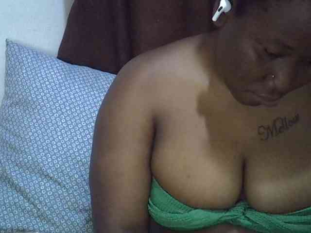 Casse-dellah's cam show statistics and live stream