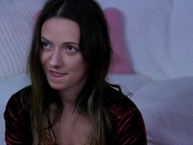 Sex chat gratuit in direct cu SunnyFayee pe BongaCams