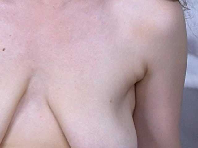 SunnyFayee live webcam show