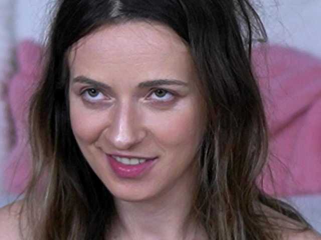SunnyFayee live webcam show