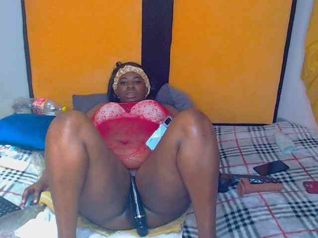 SUGARlips27 webcam