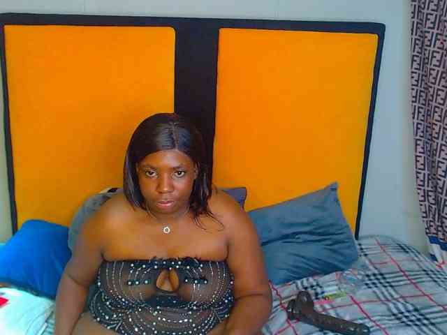 SUGARlips27 webcam