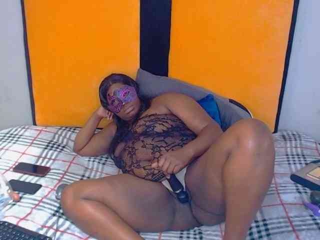 SUGARlips27 webcam