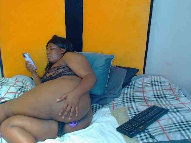 SUGARlips27 webcam