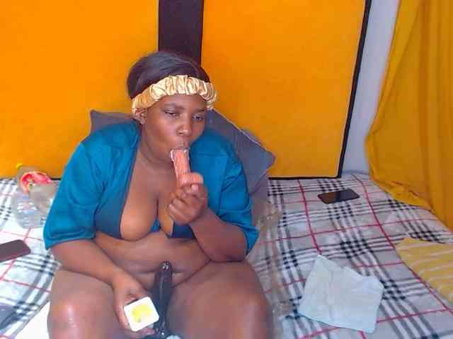 SUGARlips27 webcam