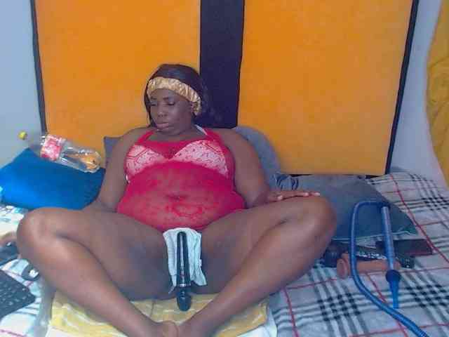 SUGARlips27 webcam