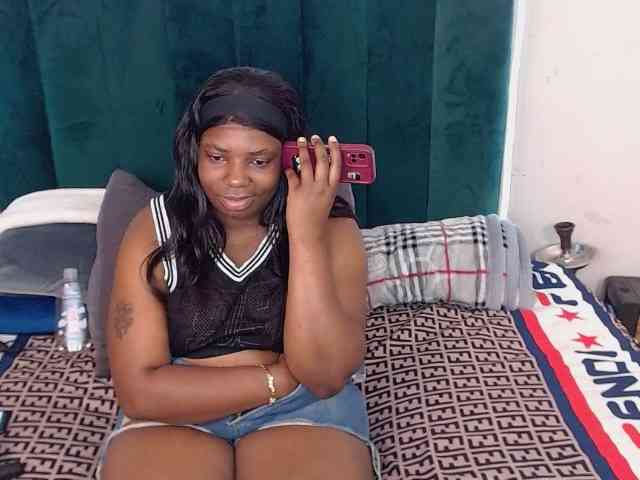 SUGARlips27 webcam