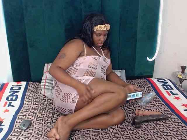 SUGARlips27 webcam