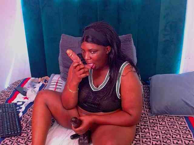 SUGARlips27 webcam