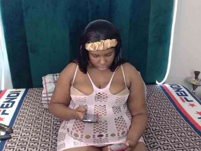 SUGARlips27 webcam