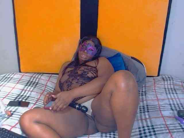 SUGARlips27 webcam