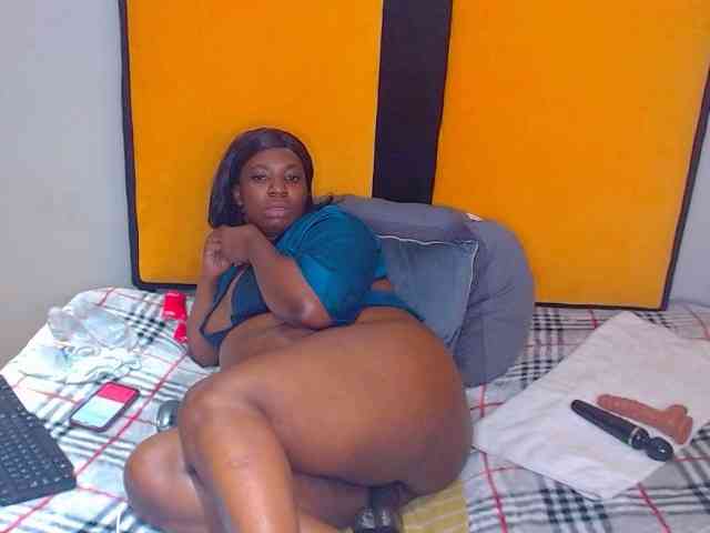 SUGARlips27 webcam