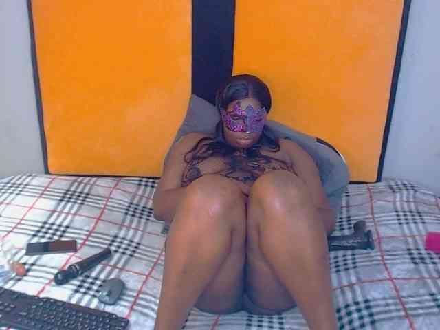 SUGARlips27 webcam