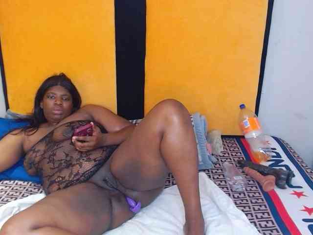 SUGARlips27 webcam