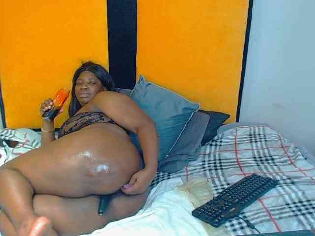 SUGARlips27 webcam