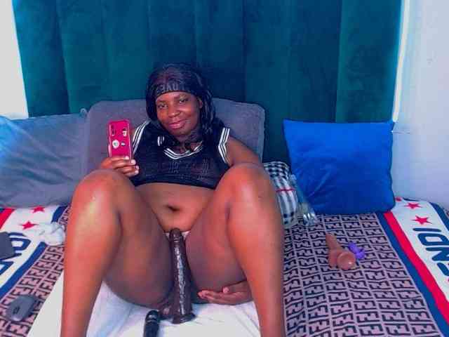 SUGARlips27 webcam