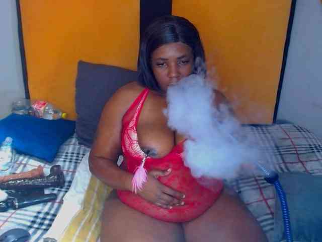 SUGARlips27 webcam