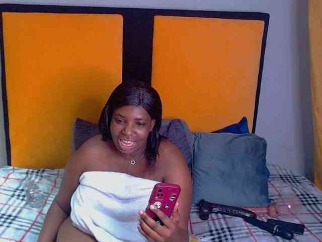SUGARlips27 webcam