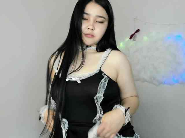 kitsune-luu Live Webcam on BongaCams