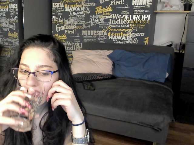 RavenBliss live cam on BongaCams