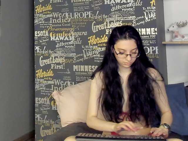 RavenBliss live cam on BongaCams