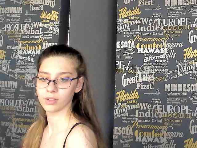RavenBliss webcam